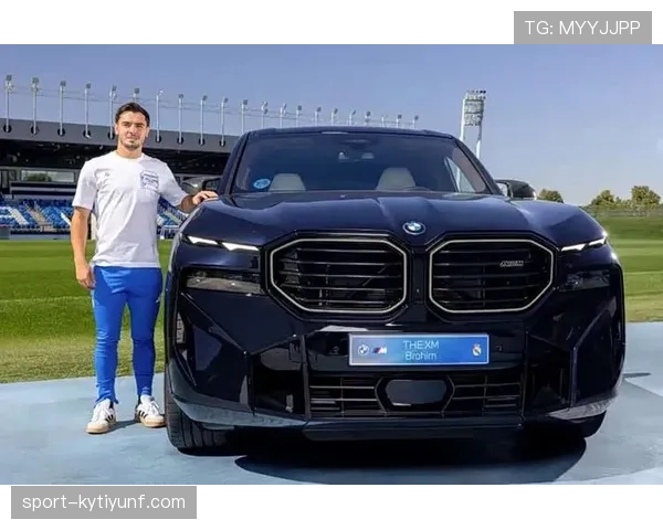 姆巴佩又换新车了？这月第几辆了……